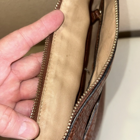 Dana Buckman Crossbody - Picture 7 of 7